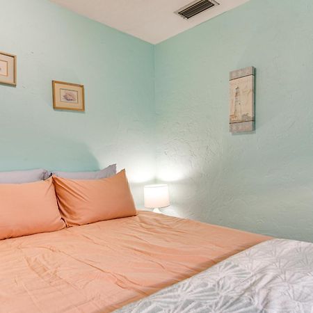 Redington Shores Retreat - Walk To Beach Access! Clearwater Beach Exteriér fotografie